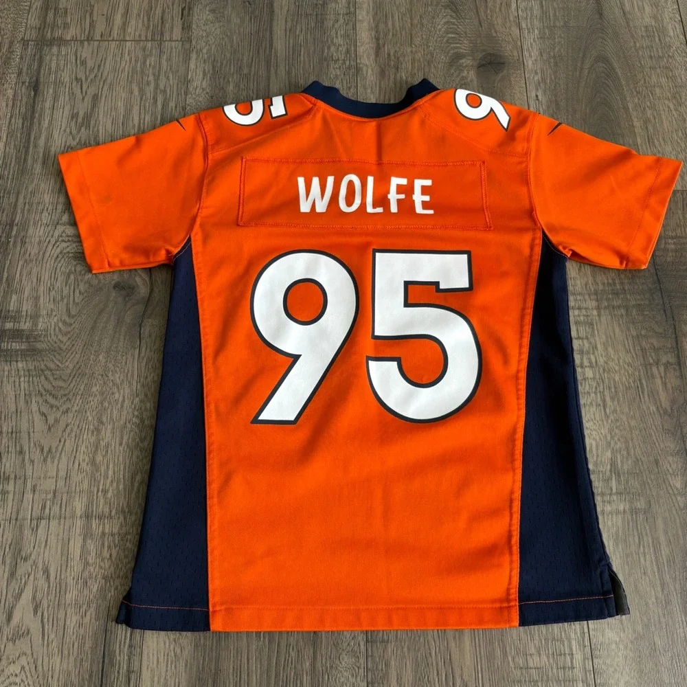 Nike Denver Broncos Jersey Kids Small Orange Derek Wolfe 95 NFL‎ On Field